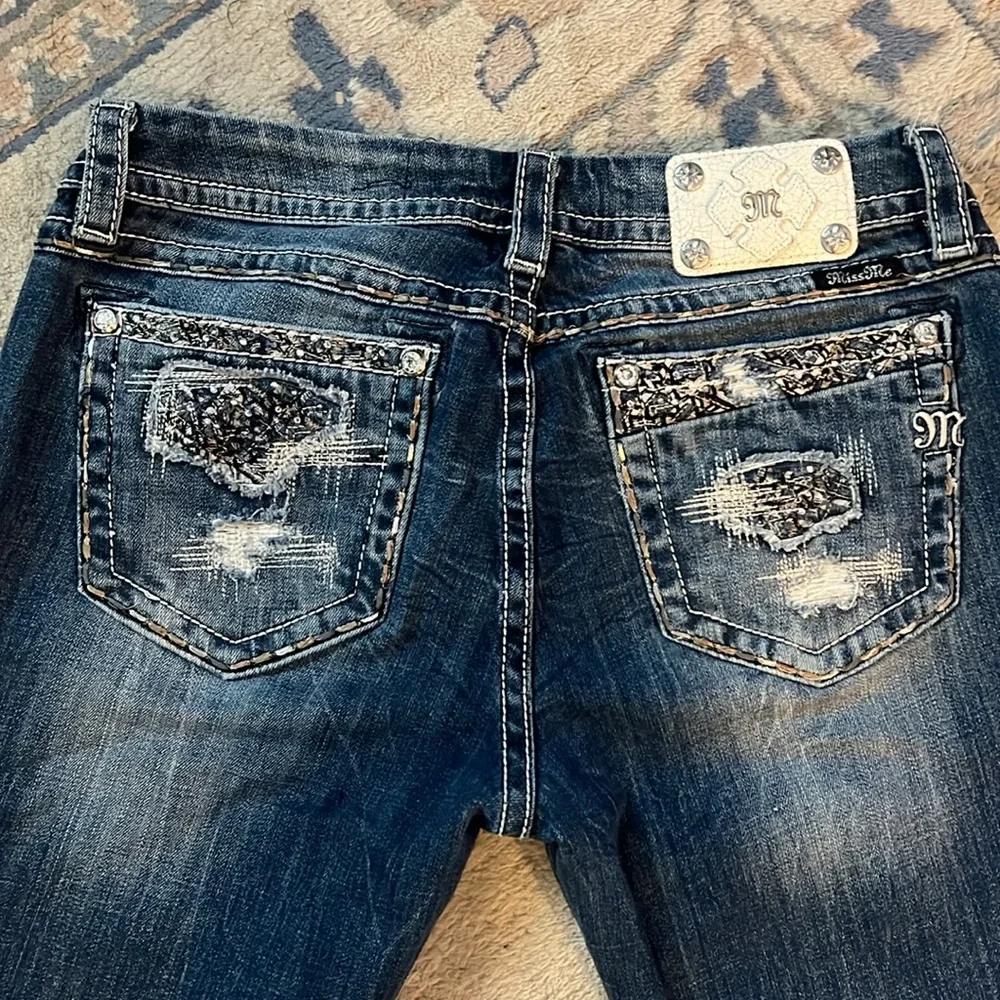 Miss Me crop jeans. - Picture 2 of 4